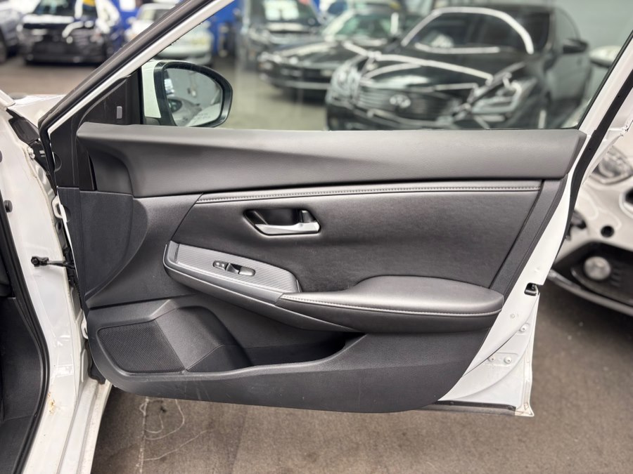 2022 Nissan Sentra SV - Photo 21
