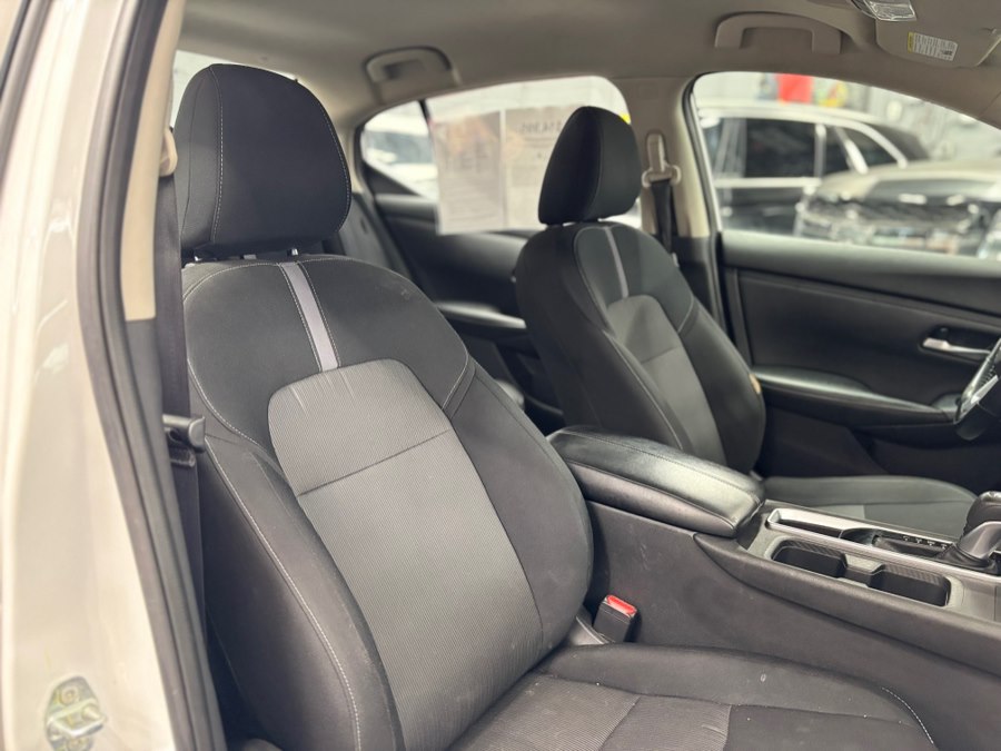 2022 Nissan Sentra SV - Photo 19
