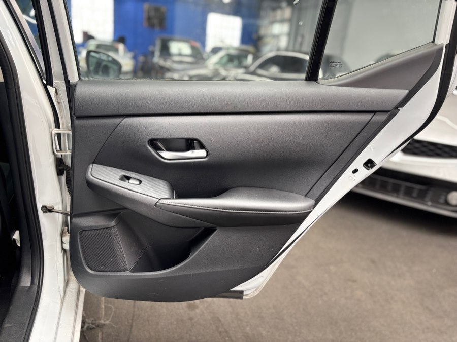 2022 Nissan Sentra SV - Photo 17