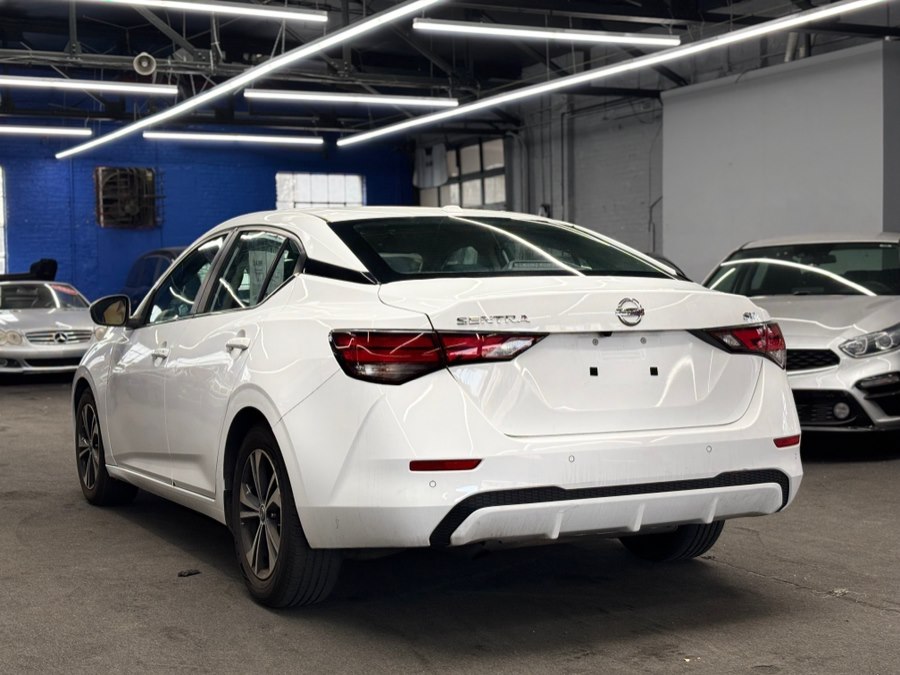 2022 Nissan Sentra SV - Photo 3