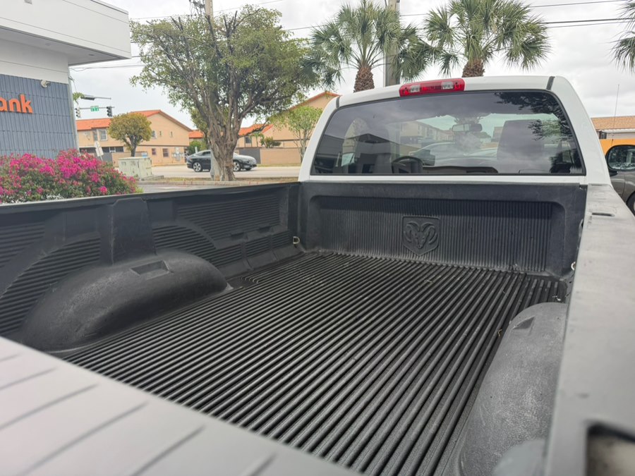 2008 Dodge Ram 1500 Pickup ST - Photo 9