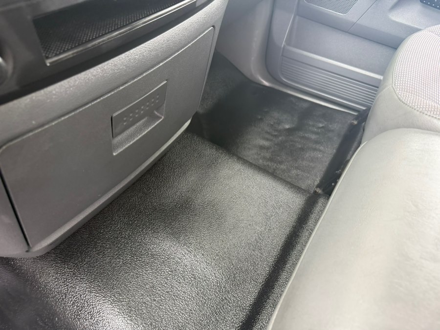 2008 Dodge Ram 1500 Pickup ST - Photo 12