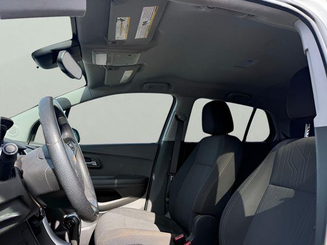 2020 Chevrolet Trax LT - Photo 10