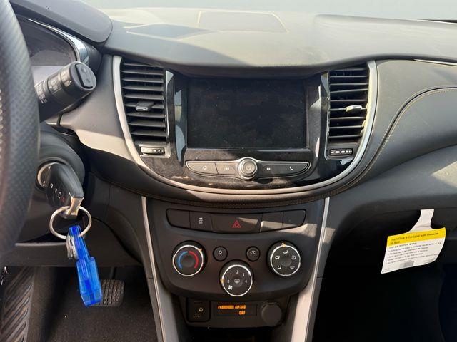 2020 Chevrolet Trax LT - Photo 13