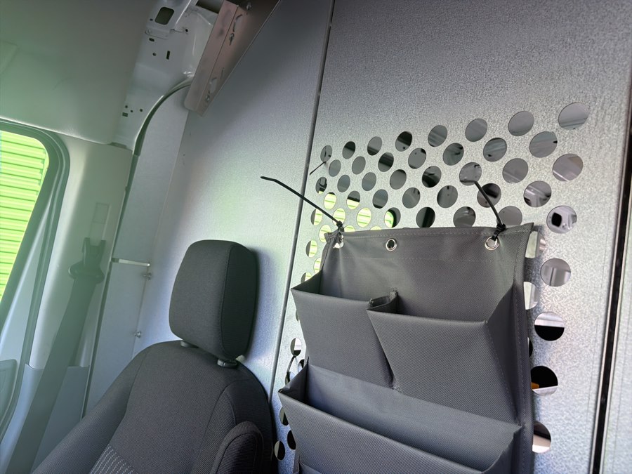 2015 Ford Transit Base - Photo 17
