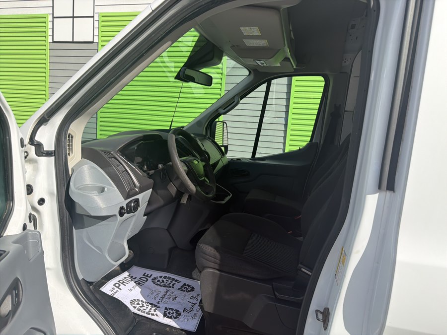 2015 Ford Transit Base - Photo 7