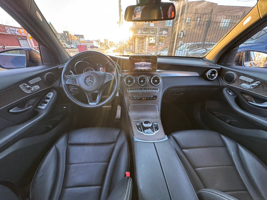 2019 Mercedes-Benz GLC GLC300 - Photo 19