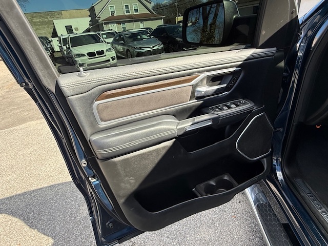 2022 RAM Ram 1500 Pickup Laramie - Photo 12
