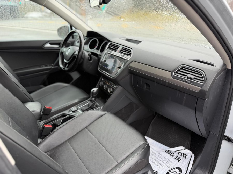 2018 Volkswagen Tiguan SE - Photo 23