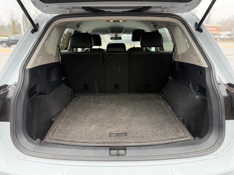2018 Volkswagen Tiguan SE - Photo 18
