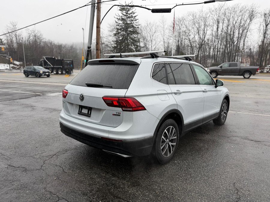 2018 Volkswagen Tiguan SE - Photo 4