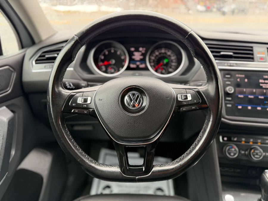 2018 Volkswagen Tiguan SE - Photo 24