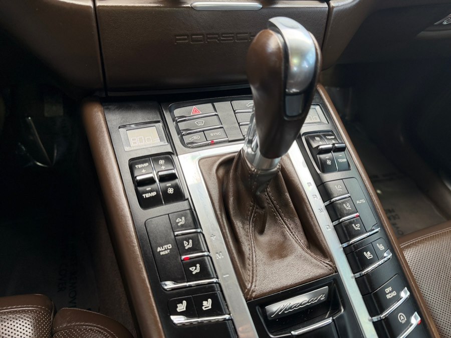 2016 Porsche Macan S - Photo 23