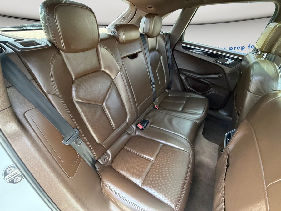 2016 Porsche Macan S - Photo 28