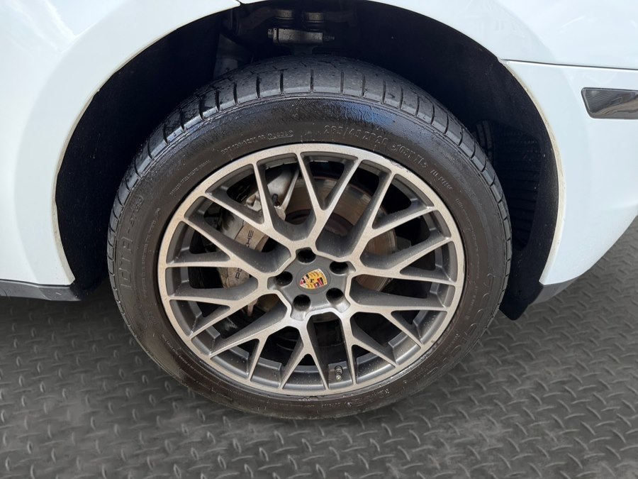 2016 Porsche Macan S - Photo 11