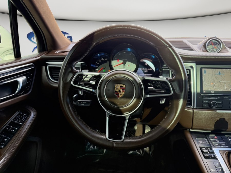 2016 Porsche Macan S - Photo 15