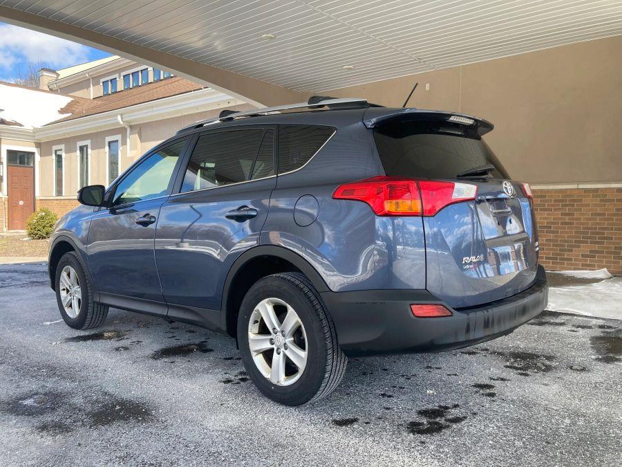 Toyota Rav4 photo 10