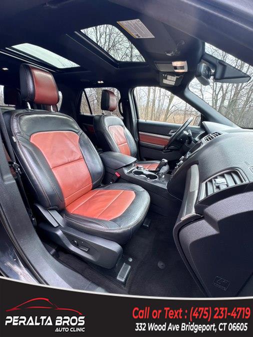 2019 Ford Explorer XLT - Photo 12