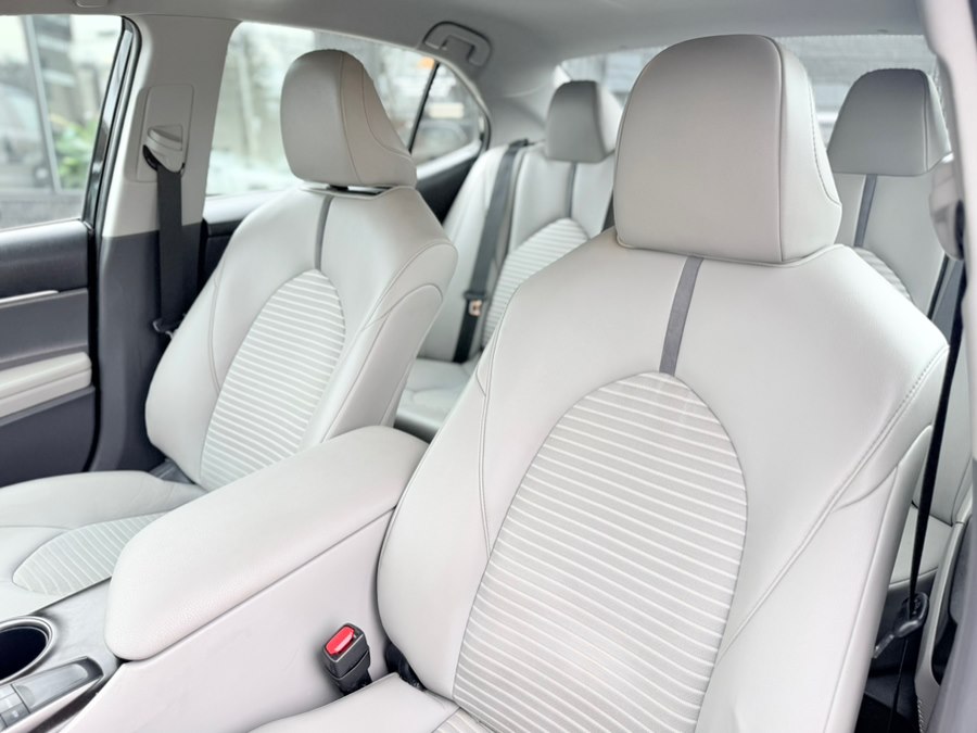 2023 Toyota Camry SE - Photo 20