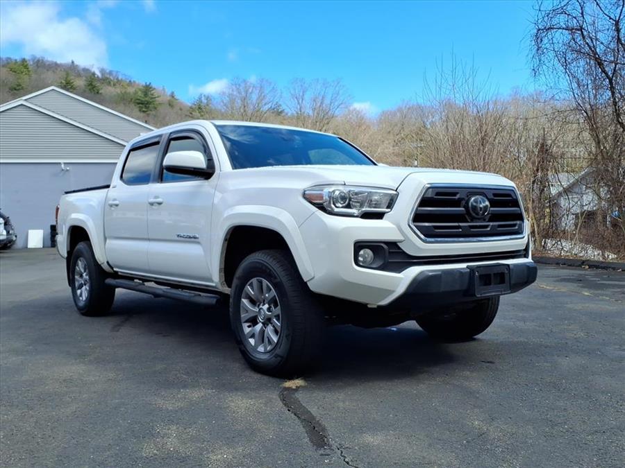Super White 040 2018 Toyota Tacoma SR5 V6 Double Cab 4WD Pickup Truck Four-Wheel Drive Automatic