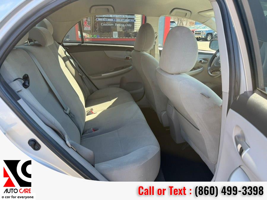 2012 Toyota Corolla LE - Photo 9