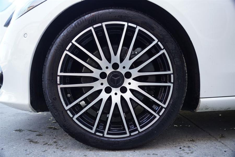 2024 Mercedes-Benz C-Class Sedan C 300 - Photo 10