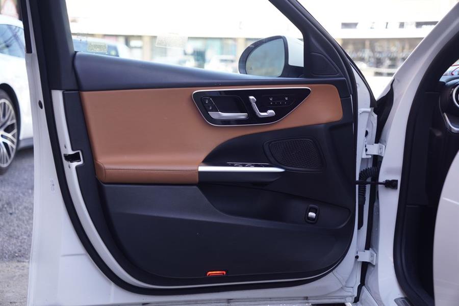2024 Mercedes-Benz C-Class Sedan C 300 - Photo 12