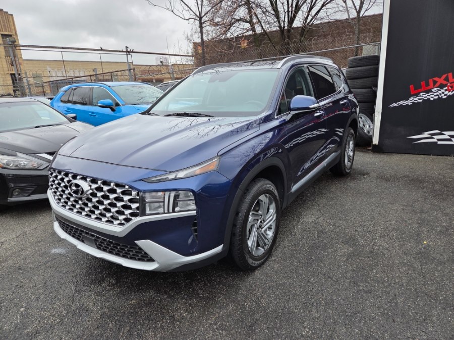 Used 2023 Hyundai Santa Fe in Long Island City, New York | Luxury Of Queens. Long Island City, New York