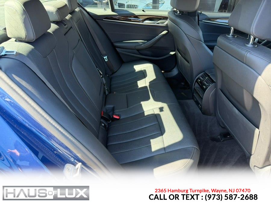 2021 BMW 5 Series 530i - Photo 14