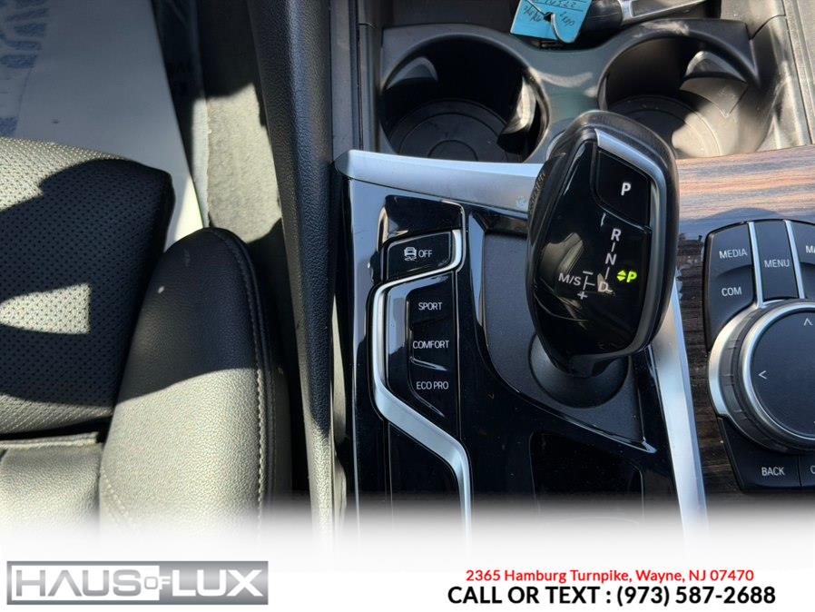2021 BMW 5 Series 530i - Photo 27