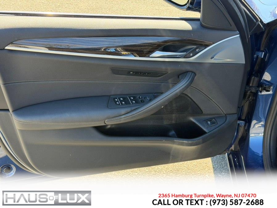 2021 BMW 5 Series 530i - Photo 13