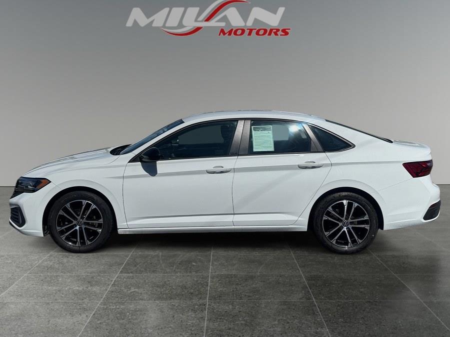 2023 Volkswagen Jetta Sport - Photo 1