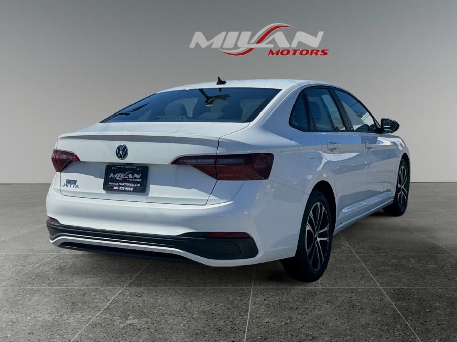 2023 Volkswagen Jetta Sport - Photo 4