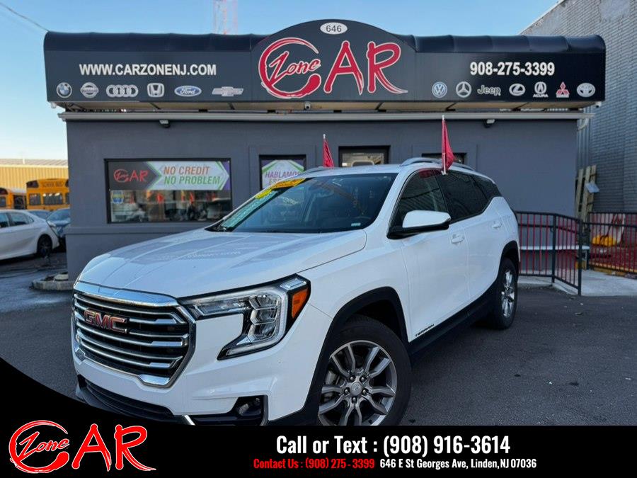 2024 GMC Terrain FWD 4dr SLT, available for sale in Linden, New Jersey | Car Zone. Linden, New Jersey