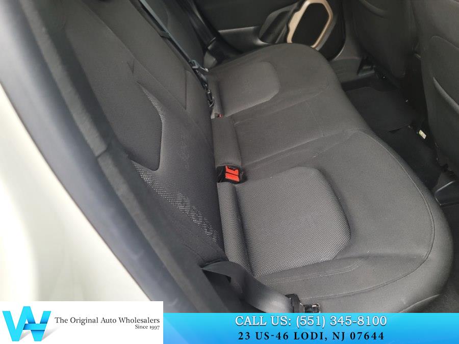 2015 Jeep Renegade Latitude - Photo 17
