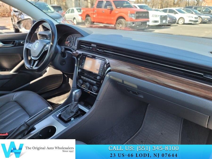 2020 Volkswagen Passat SEL - Photo 15