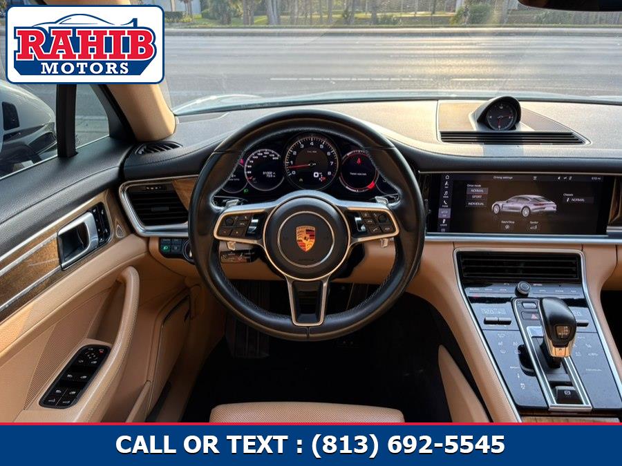 2018 Porsche Panamera S - Photo 16