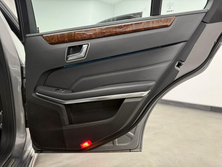 2015 Mercedes-Benz E-Class E350 - Photo 29