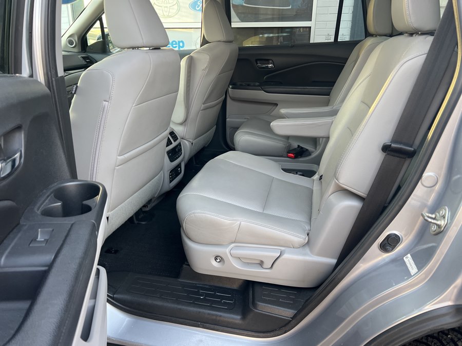 2016 Honda Pilot Elite - Photo 16