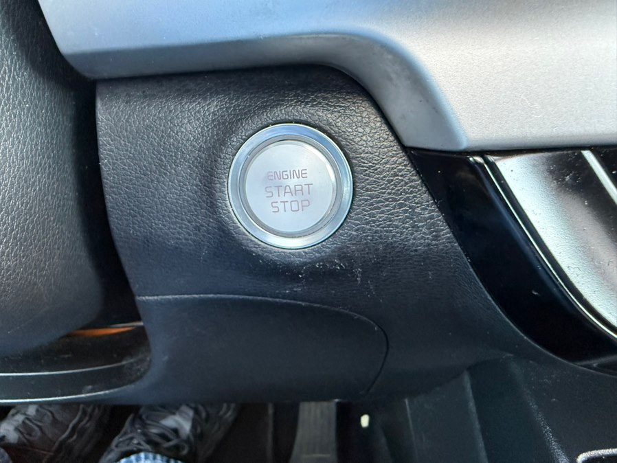 2020 Kia Telluride S - Photo 18