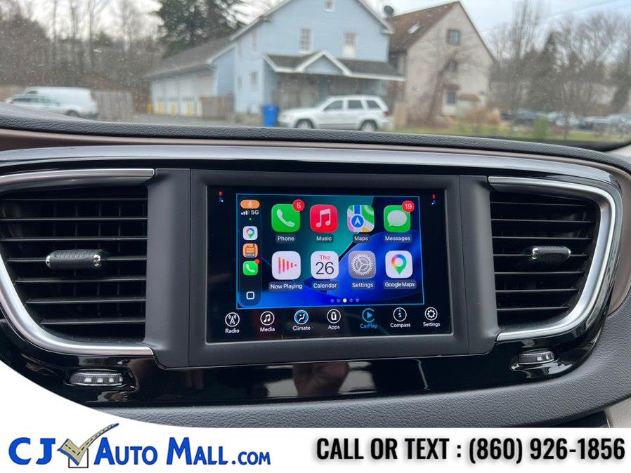 2020 Chrysler Voyager LXI - Photo 22