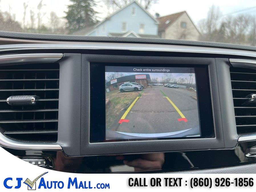2020 Chrysler Voyager LXI - Photo 23