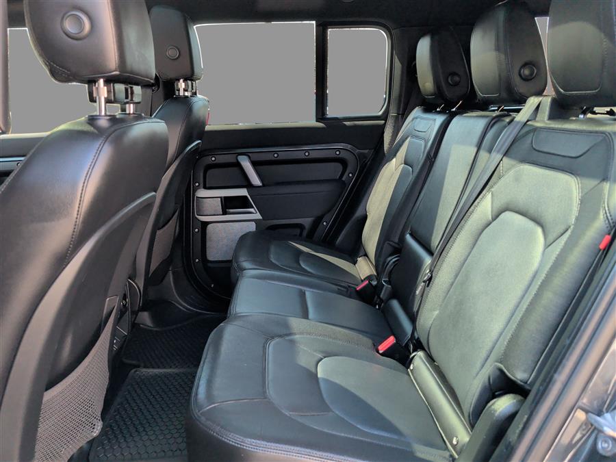 2023 Land Rover Defender X-Dynamic SE - Photo 9