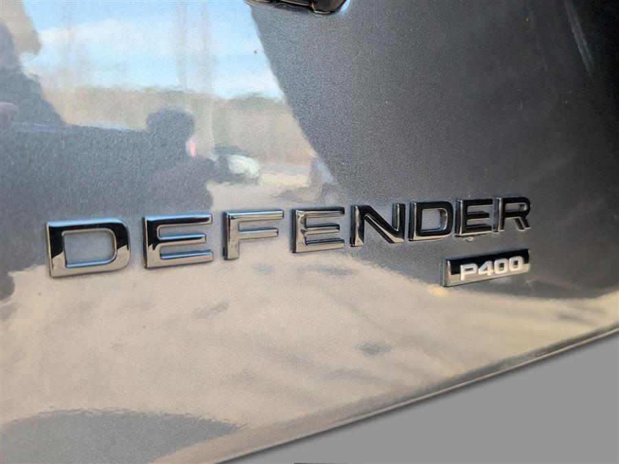 2023 Land Rover Defender X-Dynamic SE - Photo 18