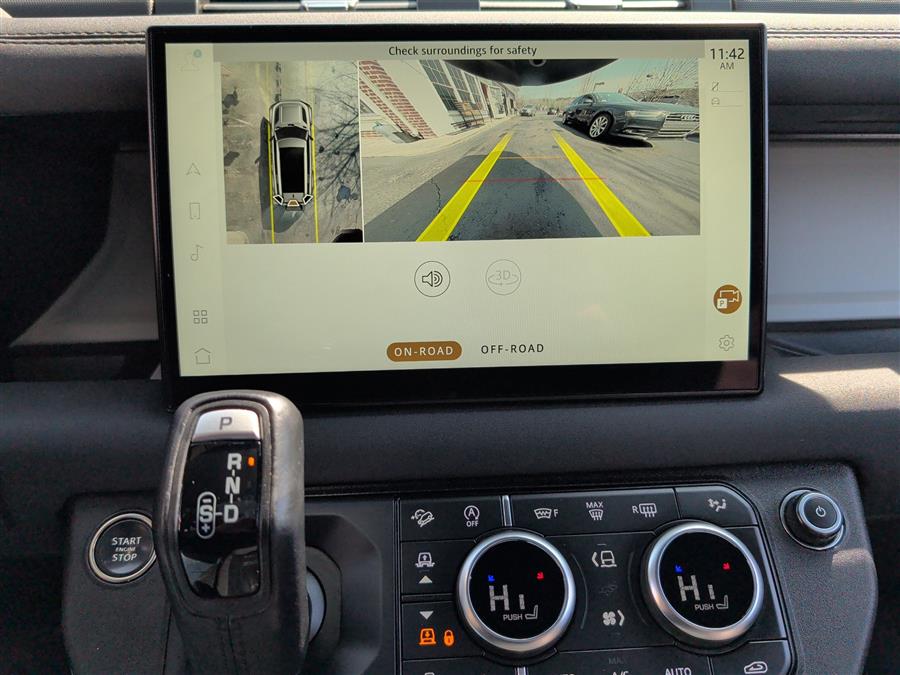 2023 Land Rover Defender X-Dynamic SE - Photo 37