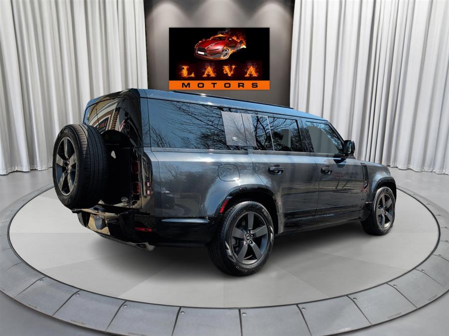 2023 Land Rover Defender X-Dynamic SE - Photo 6
