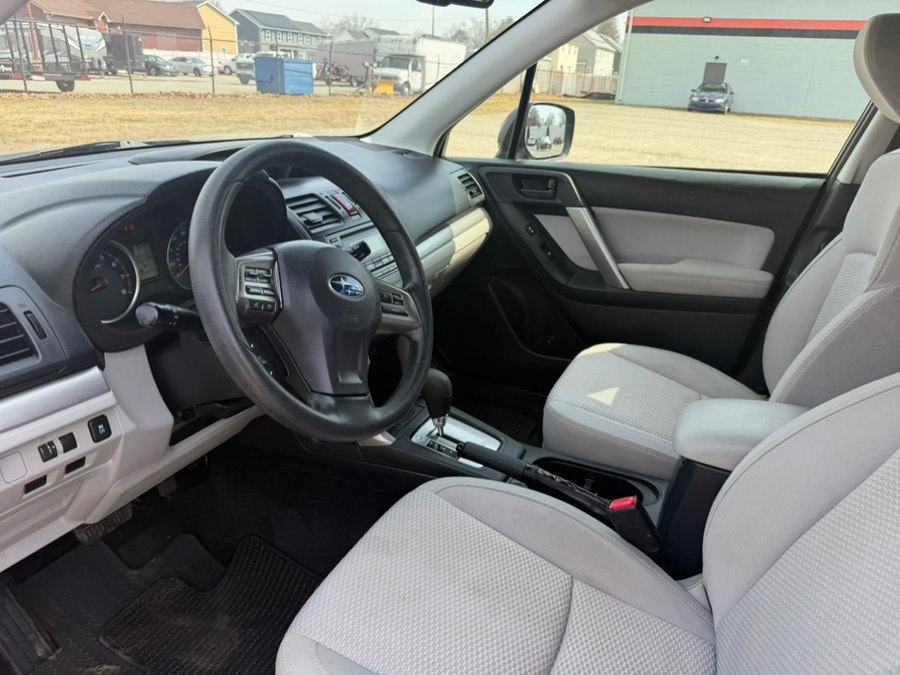 2015 Subaru Forester i - Photo 13