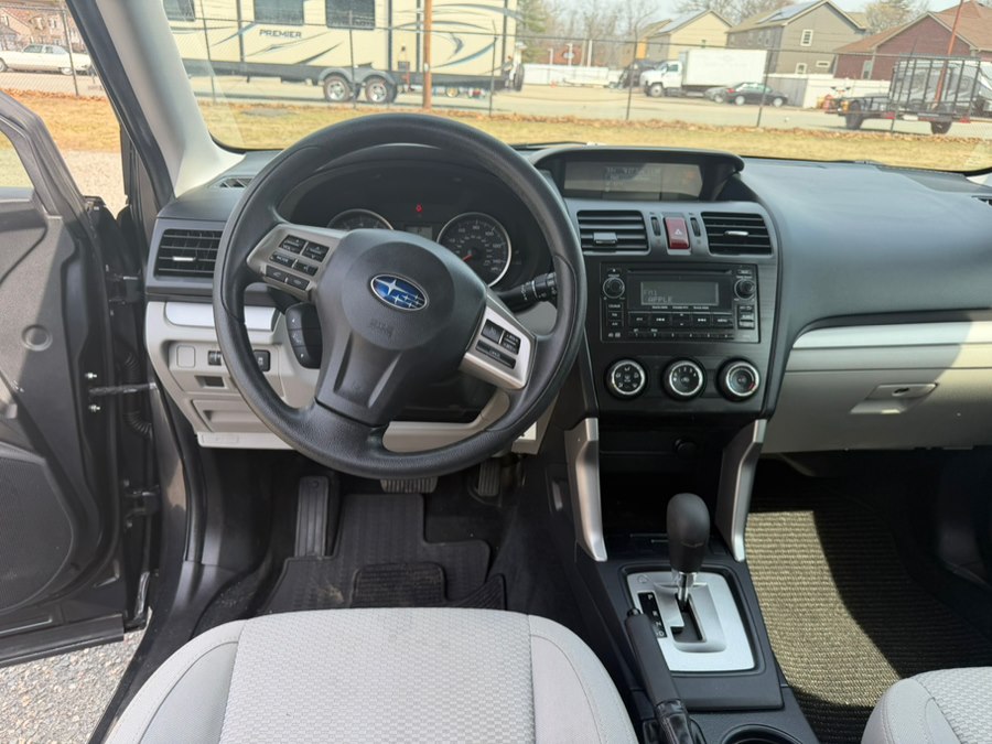 2015 Subaru Forester i - Photo 17