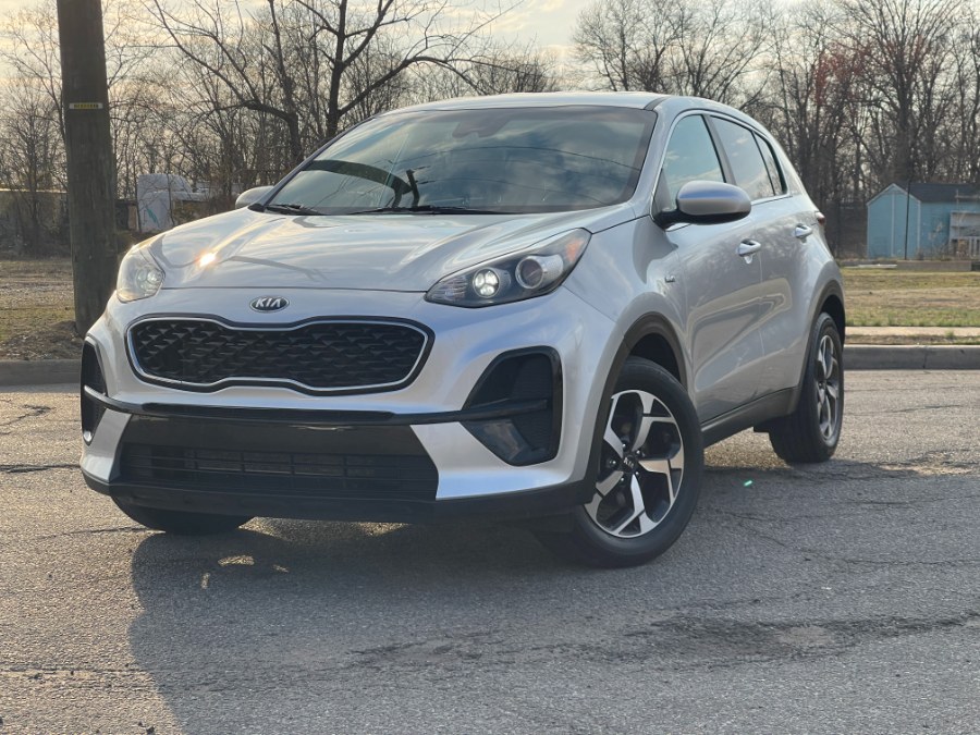 Silver 2020 Kia Sportage LX FWD SUV / Crossover Front-Wheel Drive Automatic