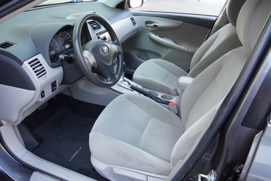 2013 Toyota Corolla LE - Photo 8
